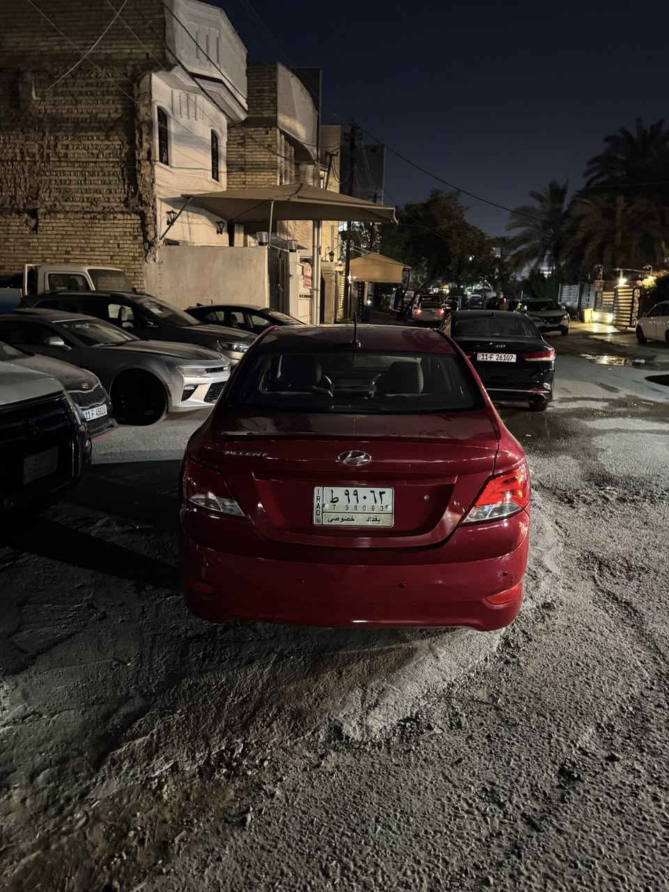 السلام وعليكم
للبيع هونداي اكسنت 2016
وارد امريكي حادثها بس بنيد مبدل نفس الون فقط
ماشية 90 الف كيلو
السياره جديده بنايلون 
تخبل واحلى من الصور بهواي
رقم بغداد تحويل ثاني يوم
 السعر 95 ورقه وبيها مجال 
الرقم :***********
