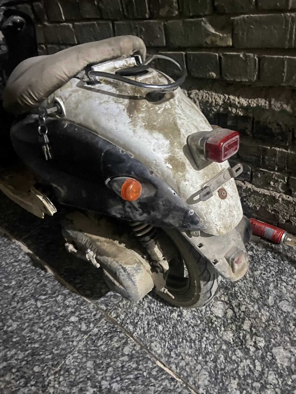 سلام عليكم دراجة للبيع عبد الحليم شغالة مكاني بغداد الدورة تواصل على هذا الرقم ***********
