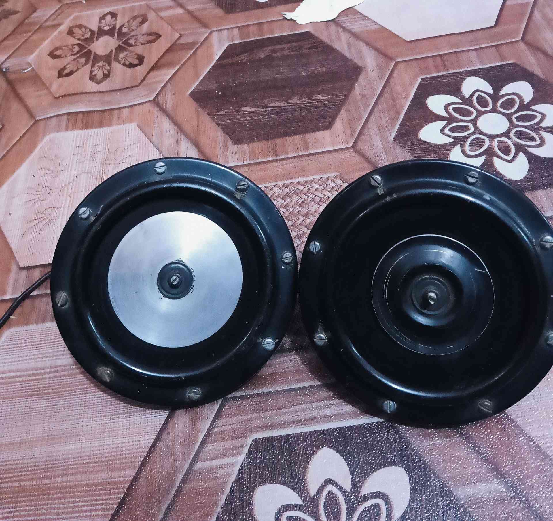 سلام عليكم شباب هورنات بوش مؤسسه جدد بس بو لمصلحه يعرف بيمن سعر 250 بيمن مجال ***********
