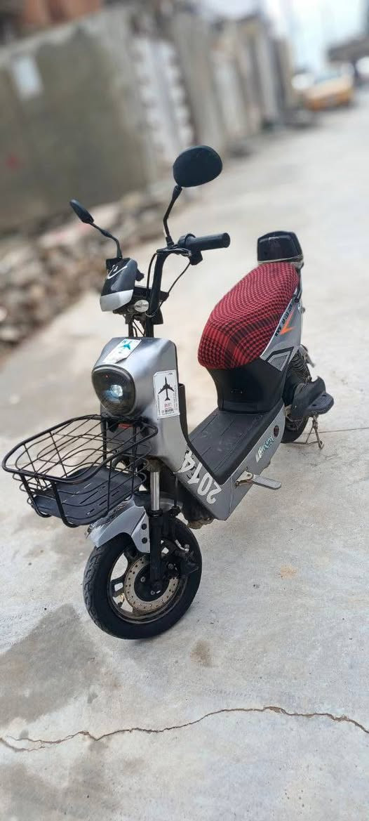 ماطور شحن للبيع 5باتري كلو شغال الباتريات تعبان السعر 180وبي مجال


**إذا كنت صاحب هذا الإعلان وتريد حذفه لأي سبب، رجاءا أرسل رسالة إلى الدعم الفني**