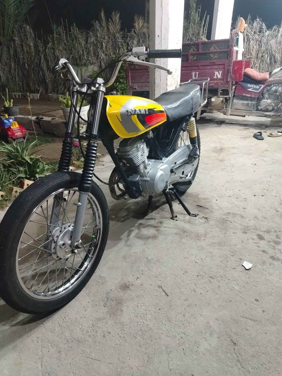 سلام عليكم دراجه كلك موديل 21 لمكان واسط لعزيزيه***********
