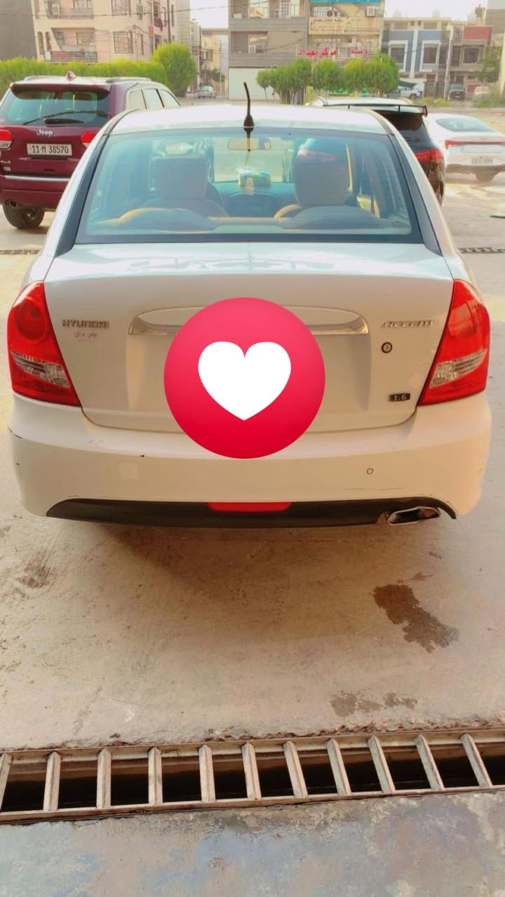 سلام عليكم هونداي اكسنت خليجي 2011 مكينه 1600 بسمي
رقم دولي جديد مكينه وكير جدد تبريد شغال تخم تاير بيها بارد قطعتين فقط  سياره 
جاهزة وخير من الله وبلعافيه على ياخذها سعر97$
مكاني بغداد الغزالية ‭0788 172 0190‬
