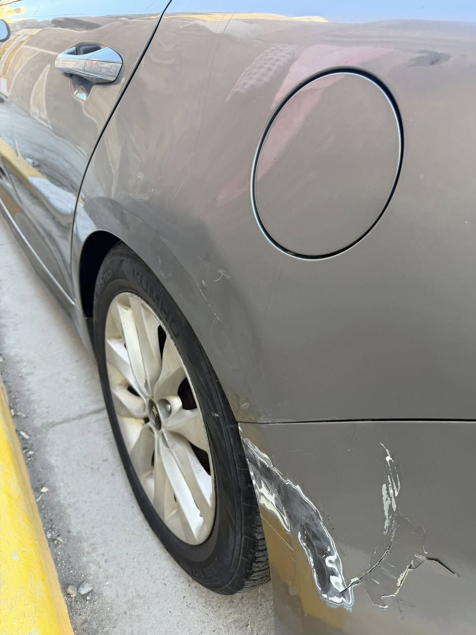 السلام عليكم
كيا اوبتيما 2016 امريكي فول مواصفات ex 
بصمة بانوراما كشنات جلد تدفئة تبريد كشنات +كهرباء و خزن مري شفط قلاب تدفئة ستيرن لايت دبل عدسة بك لايت لد صندوق ذكي عند الاقتراب تبريد قطعتين منفصل تبريد خلفي صدر جديد امامي وخلفي حادث خلفي الصور موجوده ب المنشور رقم بغداد ب اسمي السعر 135 و بيهه مجال 
المكان بغداد الحسينية او الكرادة 
***********
