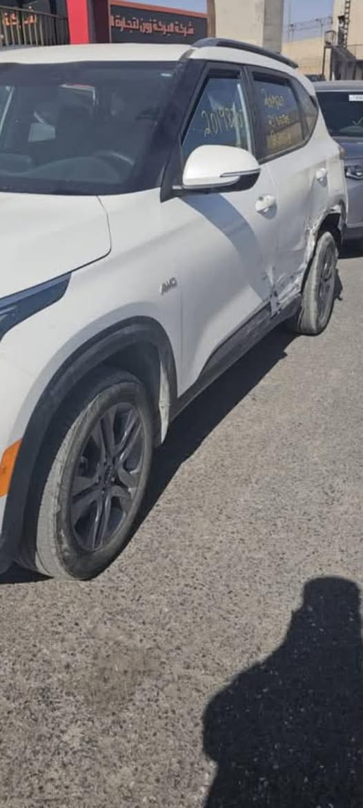 وارد امريكي 2023 KIA SELTOS,

كيا سلتوز 2023 الشكل الجديد🤍 فول ماعدى الفتحة

اللون ابيض صدفي 

السياره مرقمه بغداد  - باسمي 

ماشي 24  الف ميل فقط 

ايرباك سليم 

الحادث  : باب خلف سائق 

 

شاشة 

كاميرا 

رادار امامي وجانبي خلفي 

تحديد مسار 

حساسات امامي. وخلفي 

ويل كب 

تحديد سرعه 

السعر 150 

فور ويل AWD

الموقع  الحبيبيه مدينه الصدر 

للأستفسار 

☎️ غير متواجد على فيس رقم هاتف ***********

