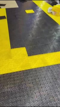 تجهيز ارضيات بلاستك لمراكز العنايه بالسيارات ☎️07736560193 ☎️