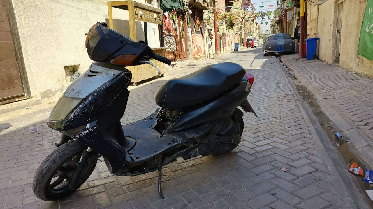 سلام عليكم
سكنس نثيه للبيع شغاله مكينتها ناعمه خرسه شلعه ومعدل سعرها ٢٢٥ بيها مجال 
*********** بغداد مدينه الصدر
