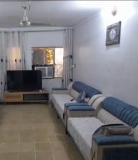 تخم للبيع جديد عشر مقاعد نازك السعر 500 وبي مجال0777952 0778