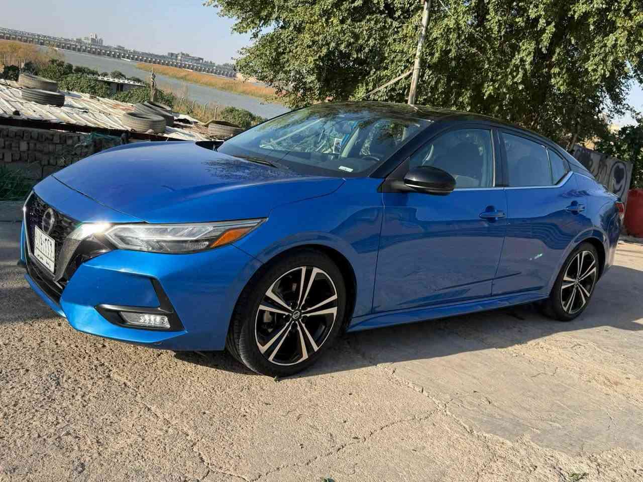 نسيان سنتر ه موديل ٢١ رقم واسط معوقين حادثه قبق الجنطه السياره نضيفه كلش  سعر ١٣٥ رقمي ***********
