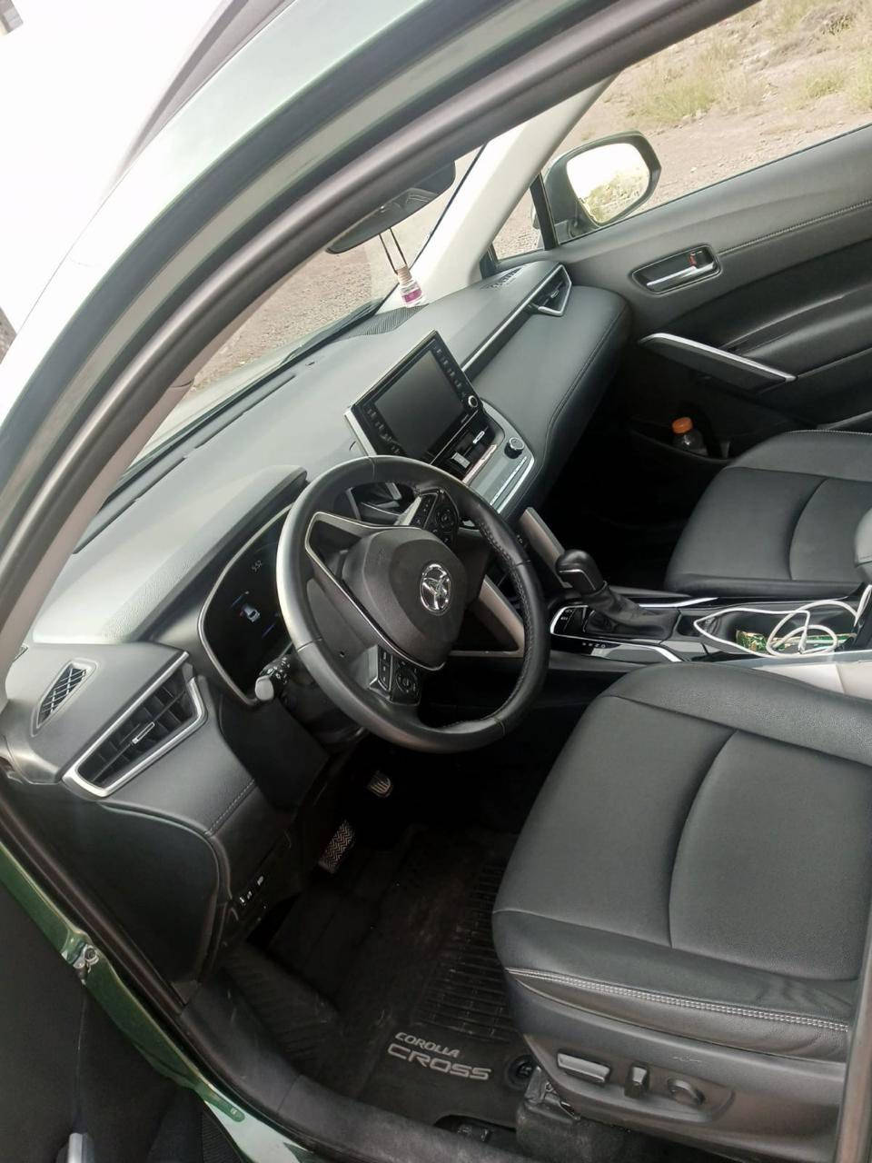 السلام عليكم
للبيع كورلا كروس 2022 XLE منفيس تترقم جميع المحافظات عدا الأقليم  
مواصفات
1-تشغيل بصمه
2-اشاير ترحيب تشغيل عن بعد 
3-تبريد خلفي (تبريد لمس)
4-شحن لاسلكي 
5-رادارات حساسات امامي خلفي و جوانب 
6-كامرة دوارة 
7-كشنات جلد (الكشنات الاماميه تدفئة تبريد + كشن السائق كهرباء )
8-اشاير و هيترات بالمري 
9-بلاجكتورات امامي 
بعد بيها هواي مواصفات ما يحتاج نذكرها  سيارة جاهزة من كل شيء ما تصرف عليها دينار     صور الحادث و التصليح داخل المنشور 
السعر 168 و بيها مجال للشراي 
المكان محافظة كركوك
رقم الهاتف 
***********
***********
