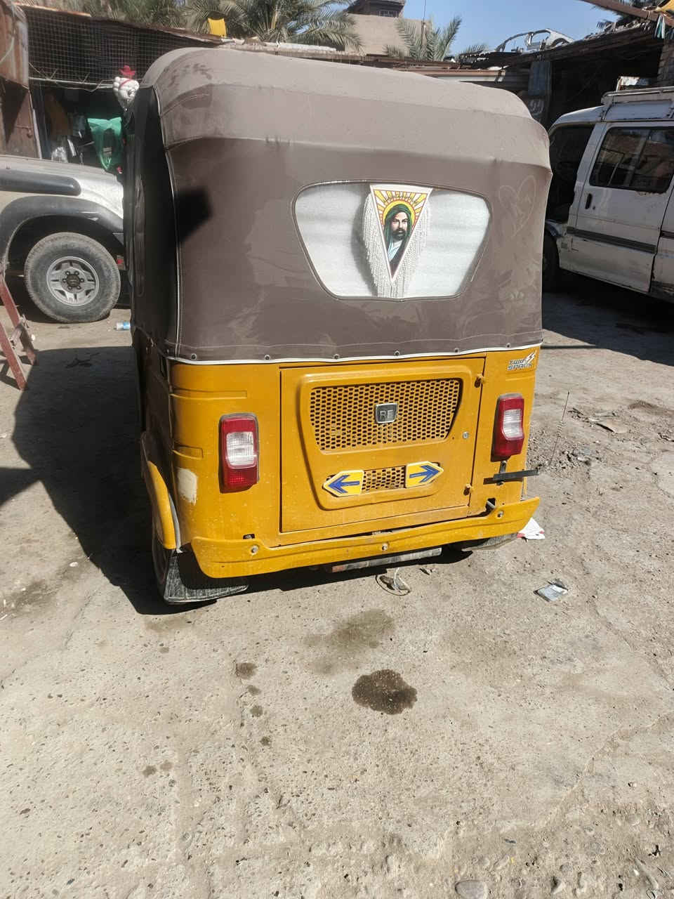 سلام عليكم، تكتك، موديل ٢٠٢١ معمرة، دوس تكتك، نضيفة، خير، من، الله مكان، بغداد الشعب شارع، الصحة السعر سبعة مليون، و، ٧٠٠الف ***********
