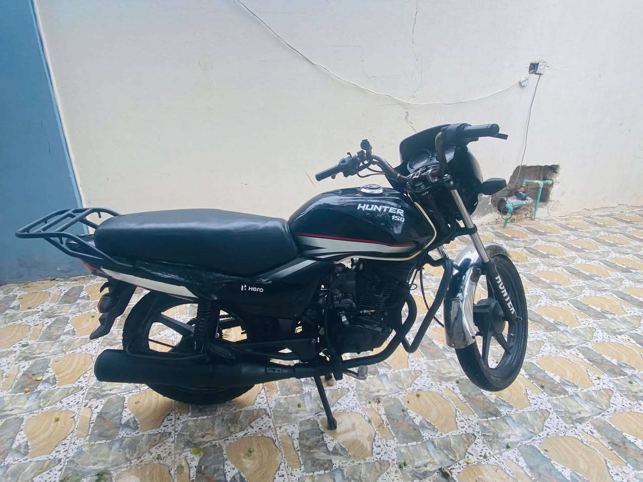 سلام عليكم
دراجة هيرو للبيع موديل 2019 طالعة ب2020سعره 1200وبيه مجال مكانه واسط قضاء النعمانية. ***********
