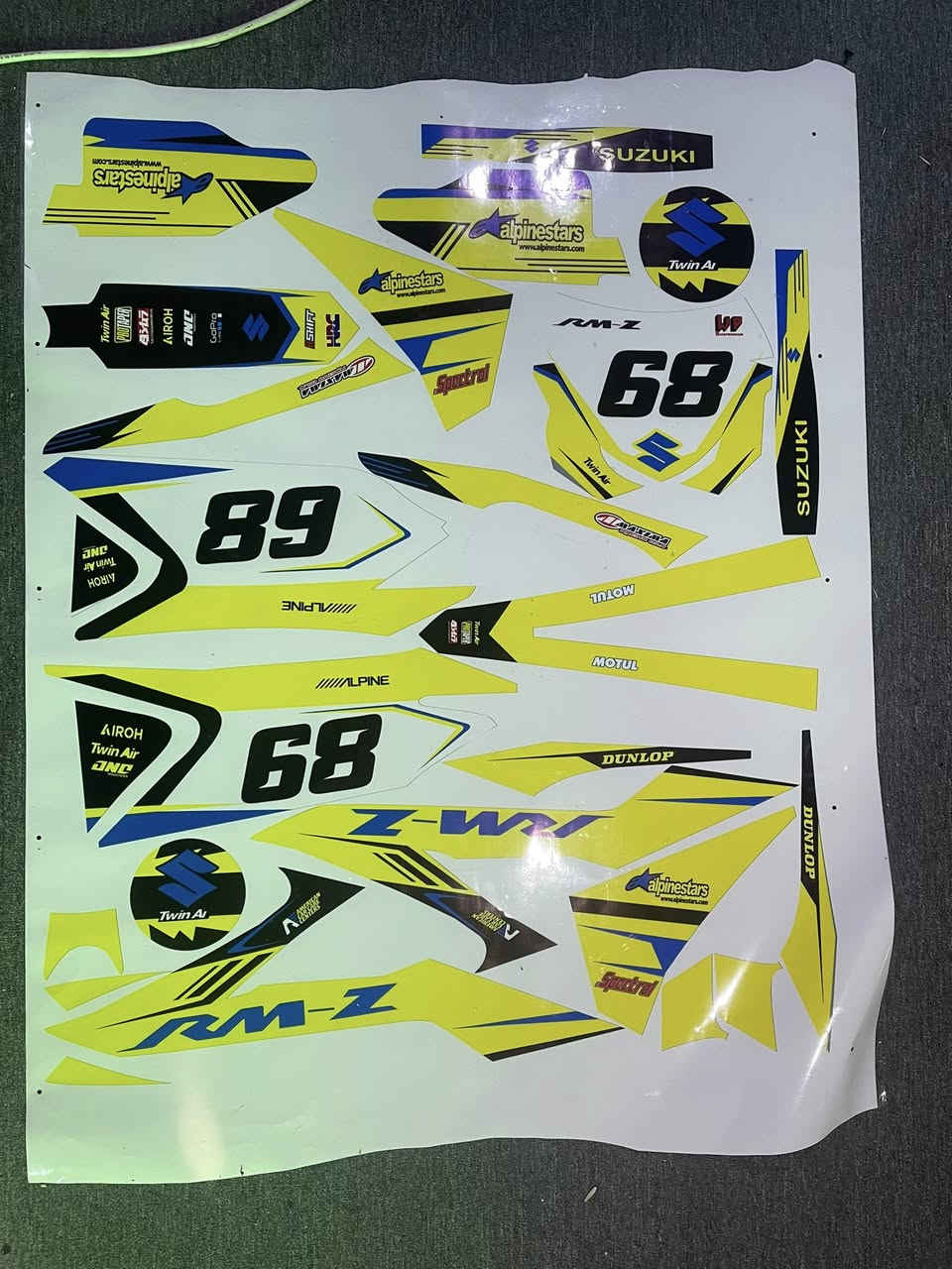 السلام علیکم برایان لەزگەی ماتۆری Rmz بەردەستە لەسەر خواستی  خۆتان  دروستی ئەکەینەوە  بە دیزاینی جیاواز 
0751 147 03 47
WhatsApp/viber
