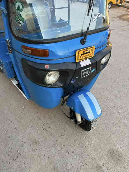 سلام عليكم تكتك للبيع موديل 2021 شهر 11اوراق ملاحضه تكتك بدون قرص مكفوله من سرقه تكتك مال جناي جاهزه مكاني بغداد الكماليه سعر 5  هاتف ***********
