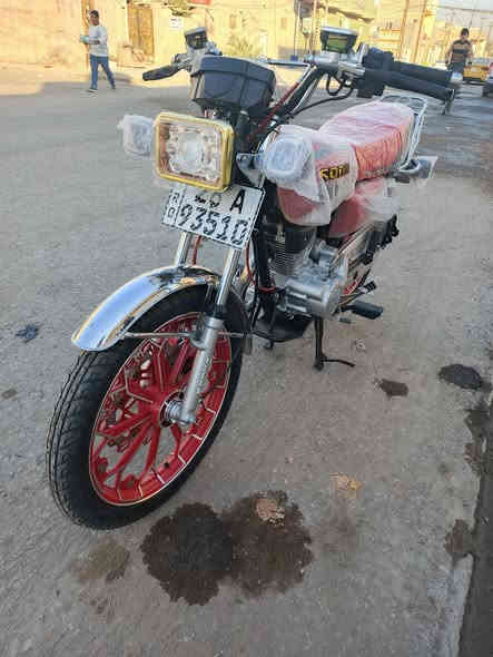 سلام عليكم دراجه للبيع سيفان 5كير مديل 25 طالعه يوم 8 شهر 11 وكيلهه العارضي الدراجه جديده بمعنه الكلمه لدراجه كامله مرقمه وسنويته جاهزه لدراجه ما ناقصه اي شي  للاستفسار المراسله ***********
