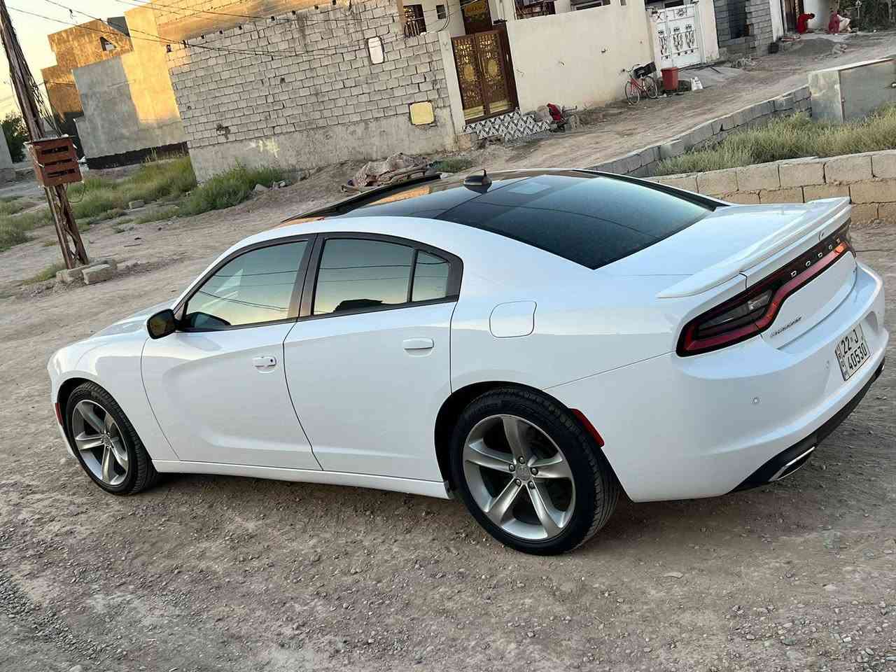 سلام عليكم جارجر 18رقم اربيل سياره فول فول مواصفات كلين شخط مابيه سقف اسود بلادي بيع مستعجل ***********
