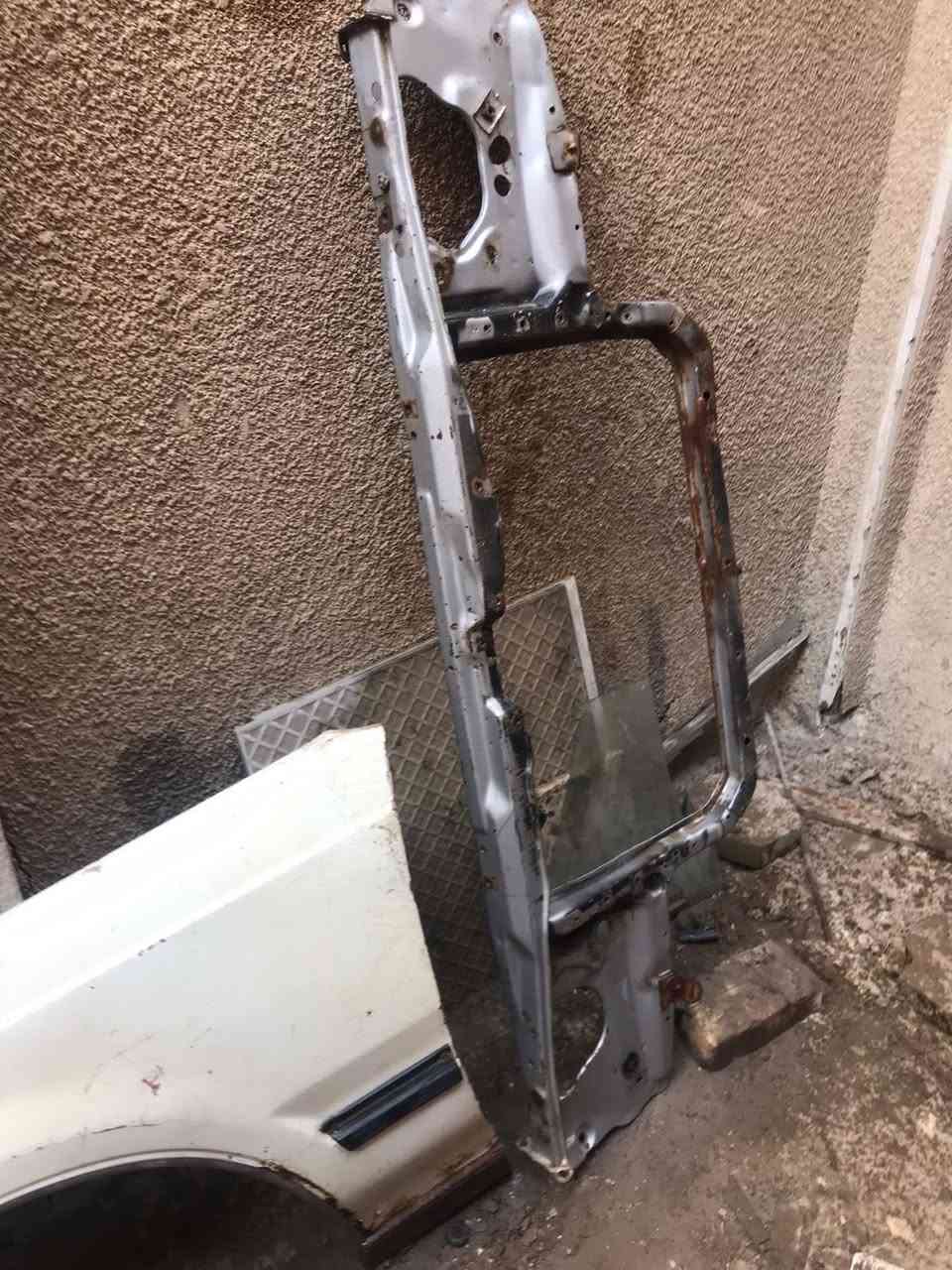 غراض سيارة سوبر موديل ٨٥ للاستفسار ***********
