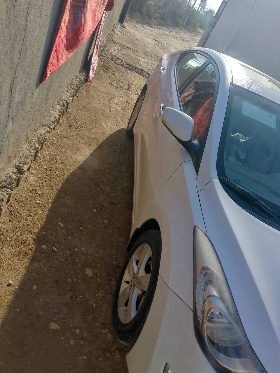 انتره موديل 2014كفاله عامه من عده البنيد فقط مكفوله حته من بارد رقم واسط بسامينه ماشيه 150 جاهزه من كلشي مكاني واسط الزبيديه ***********
