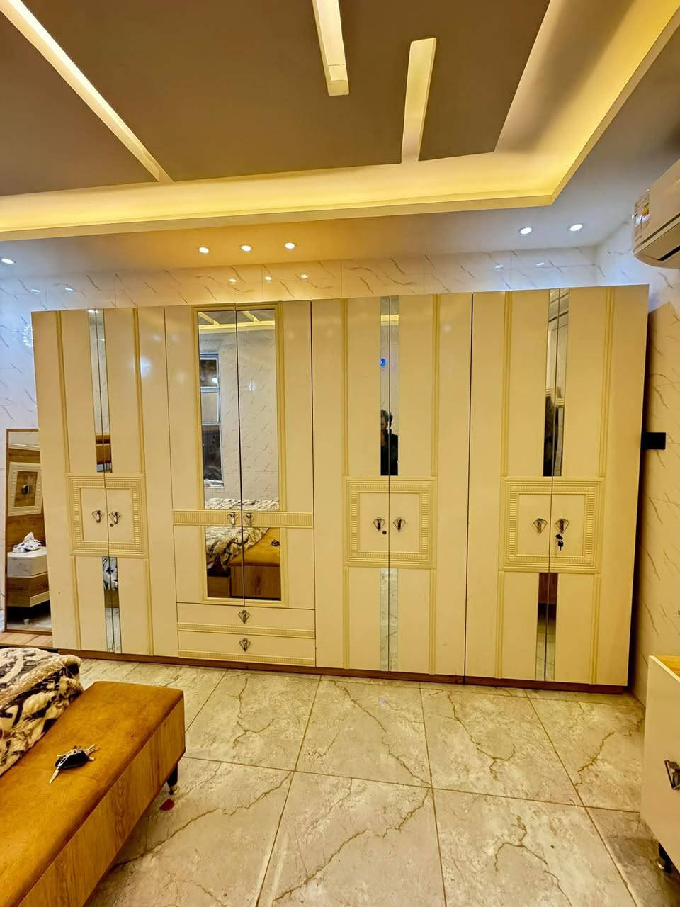 غرفه عشر قطع للبيع 
مليون و٣٠٠


**إذا كنت صاحب هذا الإعلان وتريد حذفه لأي سبب، رجاءا أرسل رسالة إلى الدعم الفني**