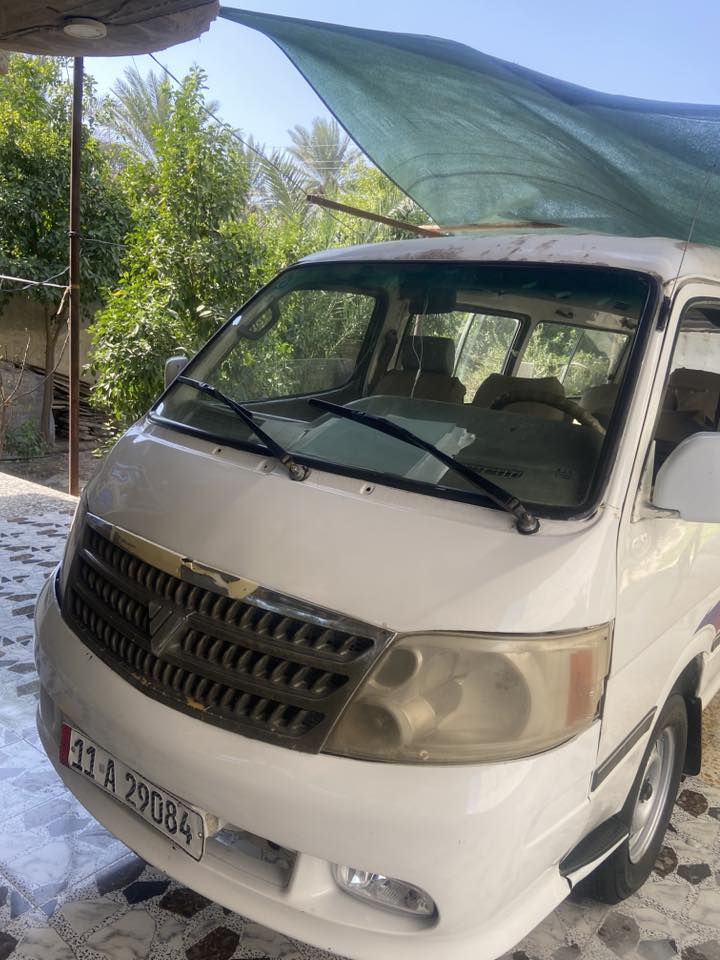 سلام عليكم فتون 2009 رقم بغداد نكليزي بسمي سياره جاهزه وخير من الله ***********
