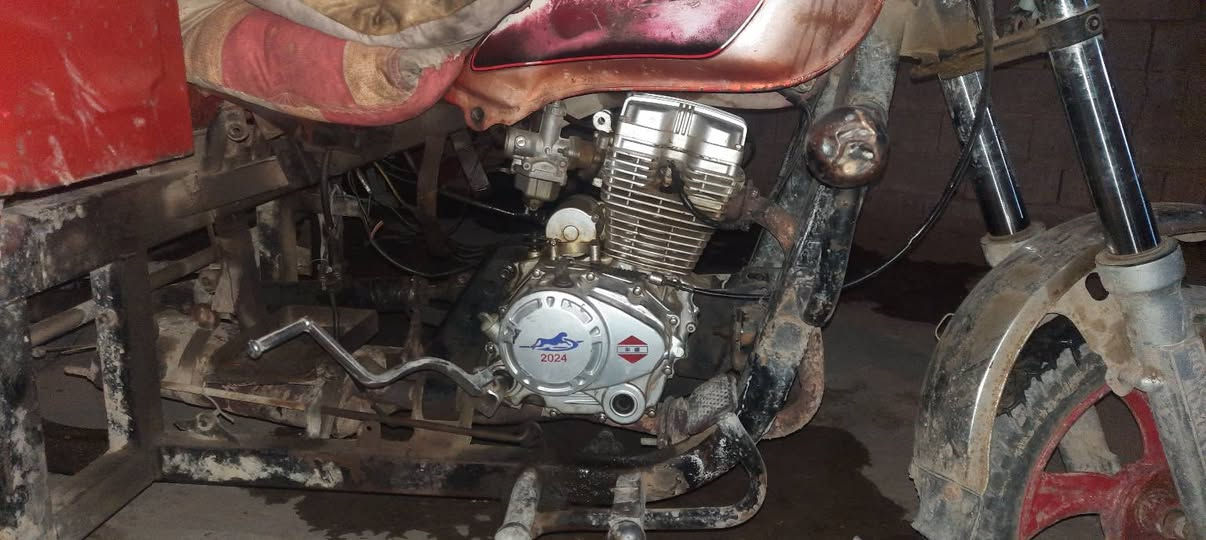 سلام عليكم ستوته موديل 15 كلك أوراق ضايعه محرك24ا مكاني حله ابو غرق السعر 800 وبيها مجال حك الجيه ***********
