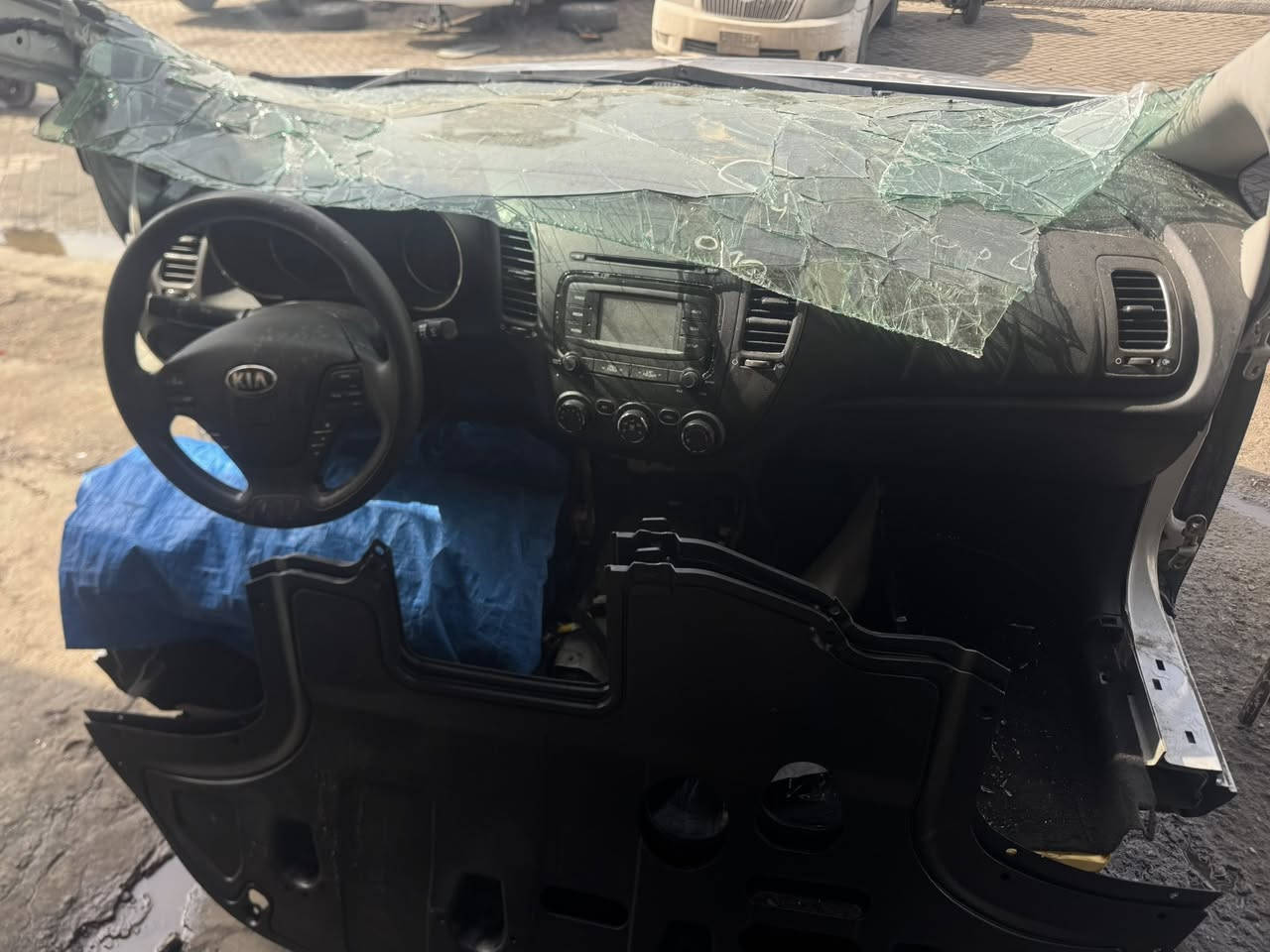 السلام عليكم تفصيخ كيا فورتي 2018 مبايل ***********
