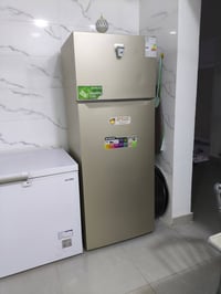 ثلاجة 10قدم • مع مجمدة • قفل السماوا