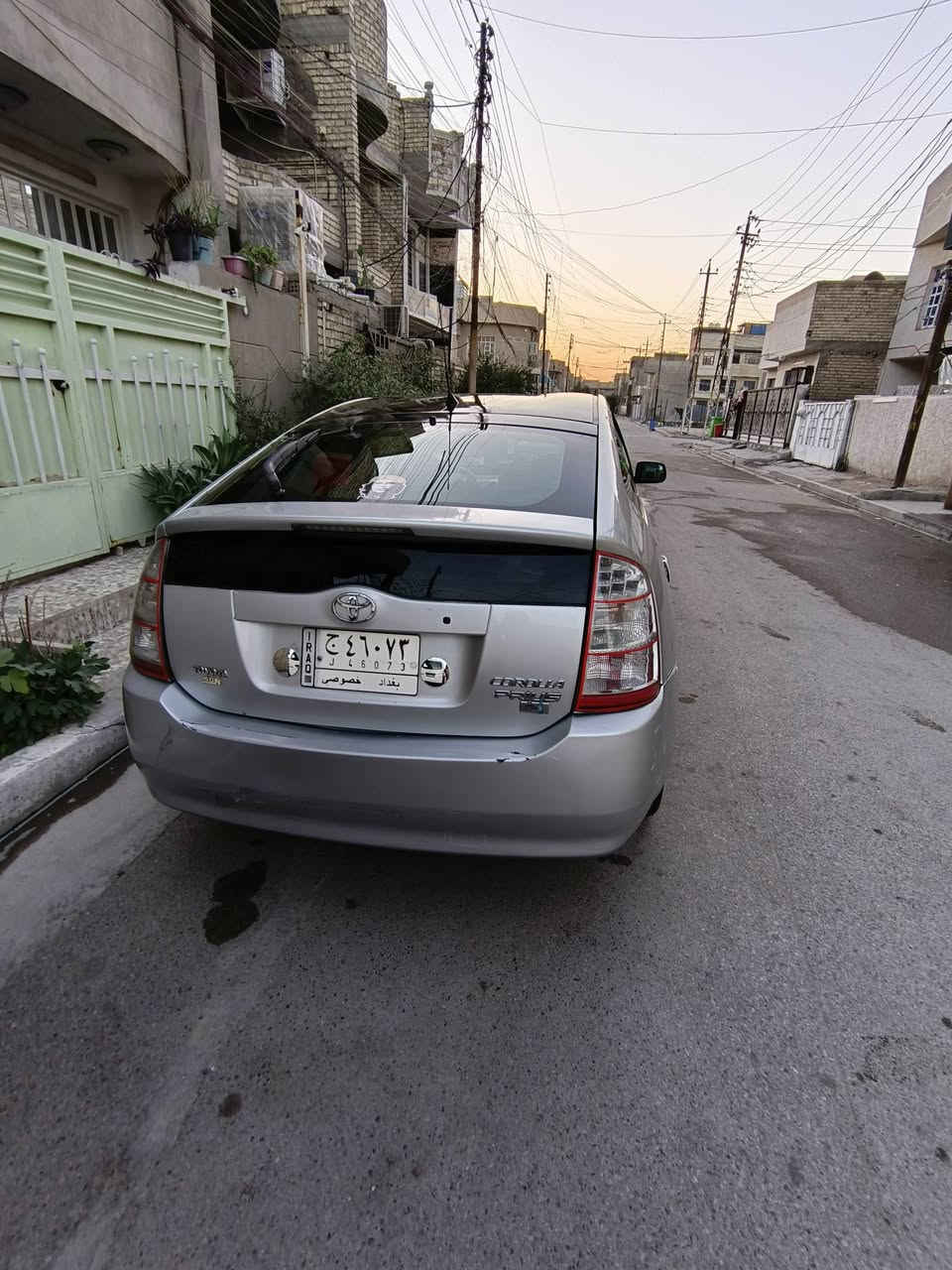 بريوس 2008 هايبرد وارد امريكي ضررها صندوك خلفي فول مواصفات السعر 85 و بيها مجال   ماشيه 114  الف للاستفسار الاتصال على الرقم ***********
