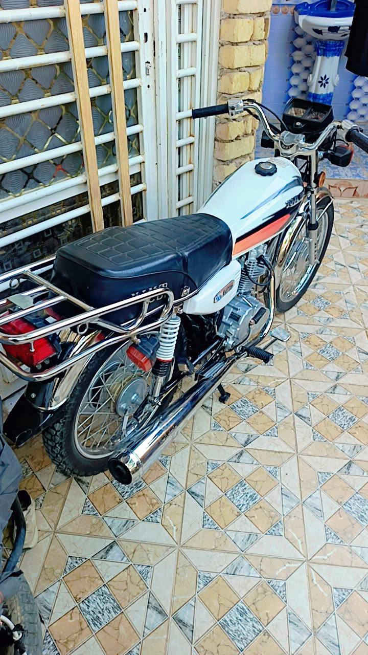 سلام عليكم نامة مديل 25 سكنر 3 احرف الاصلي اوراقة 6 مستخدمة شي قليل سعرة 650 وبية مجال نضافتة بعد انضف من الصور شراي اتصل وتدلل ***********
