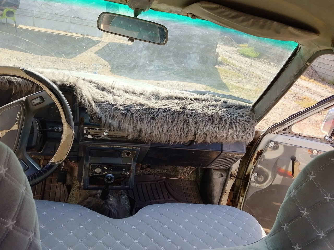 لسلام عليكم بيكم توتا البيع موديل 88رقم بغداد    رقم ***********//***********
