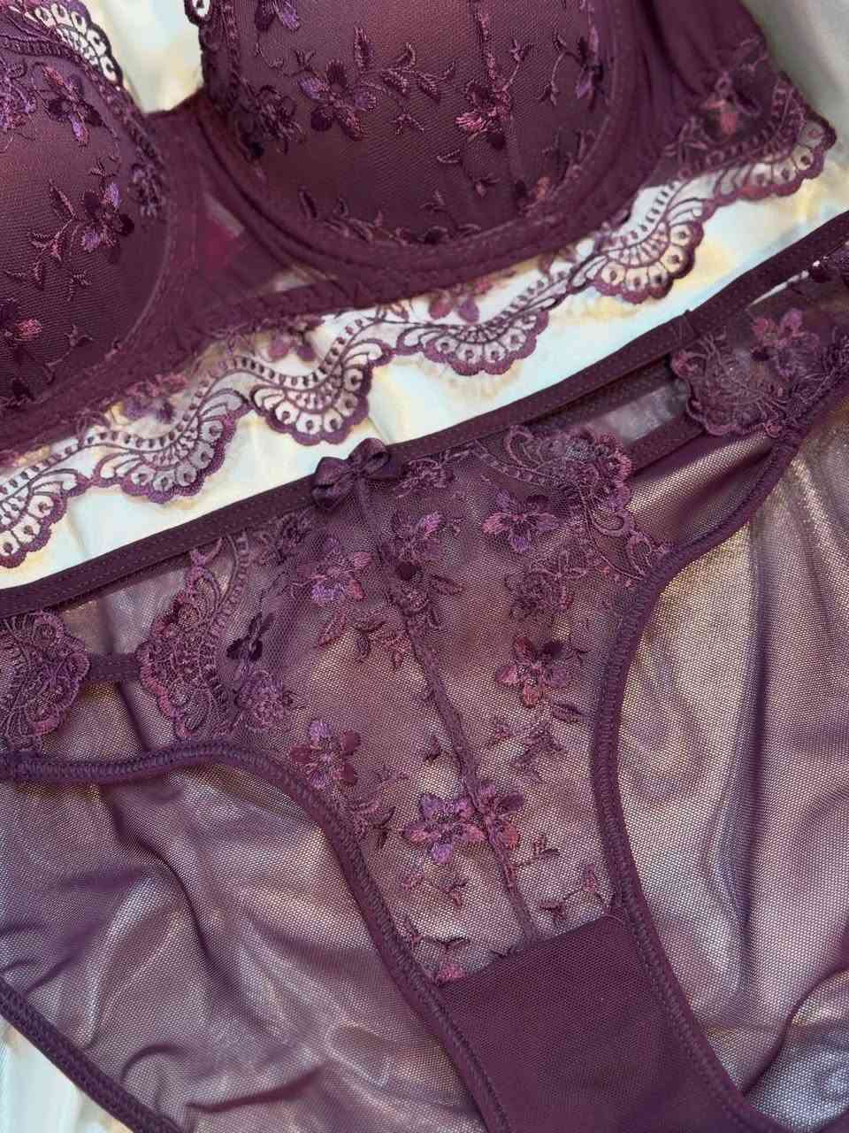 متوفر جمیع ملابس نسائية بسعر جمله


**إذا كنت صاحب هذا الإعلان وتريد حذفه لأي سبب، رجاءا أرسل رسالة إلى الدعم الفني**