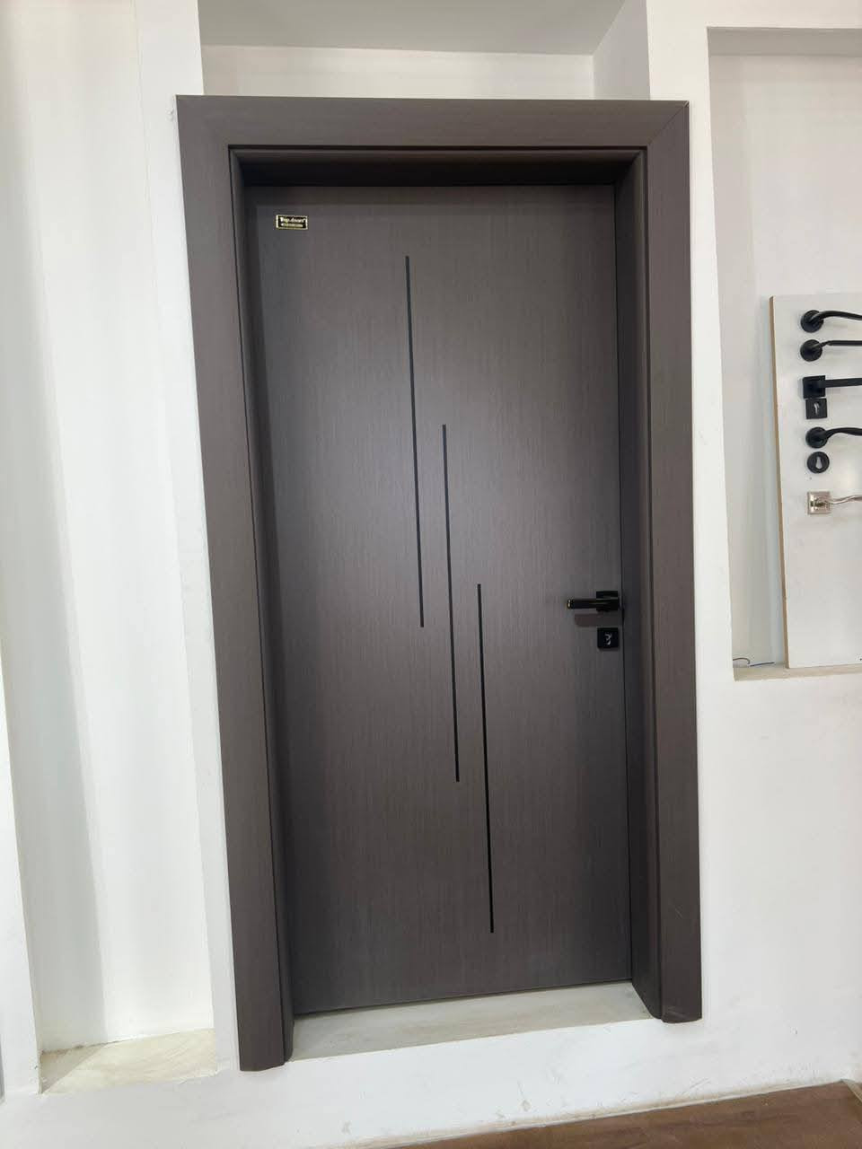 السلام عليكم معمل المرجان للكاونترات المنيوم التركيه الحديثه ولجام والشبابيك PVC ولبوب التركيه الحديثه ولمحجرات المنيوم ولجام ولكاونترات HDF وبنسب الاسعار 
رقم الهاتف/***********
