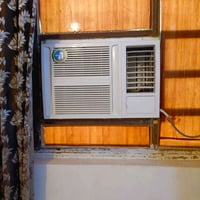 مكيفات قفل ب 600 مكاني ابو غريب واكو توصيل بي واتس ‎0786 054 2479 سبلت...