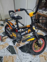 حجم ١٤ • مستعمل شوي • بي مجال