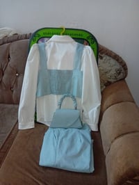 بناتي • مقاس لارج • الشرطة الرابعة