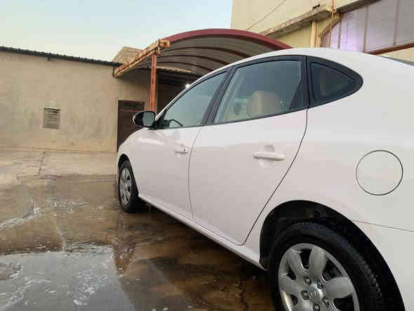 سيارة النترا 2011 للبيع بدون صبغ بي حالوب شي قليل وباب سائق شويه بارد كير محرك شرط سنويه ارقام جديد سيارة نظيف تريد وكاله تحويل سيارة باسمي رقم دهوك 
السعر 118
***********
