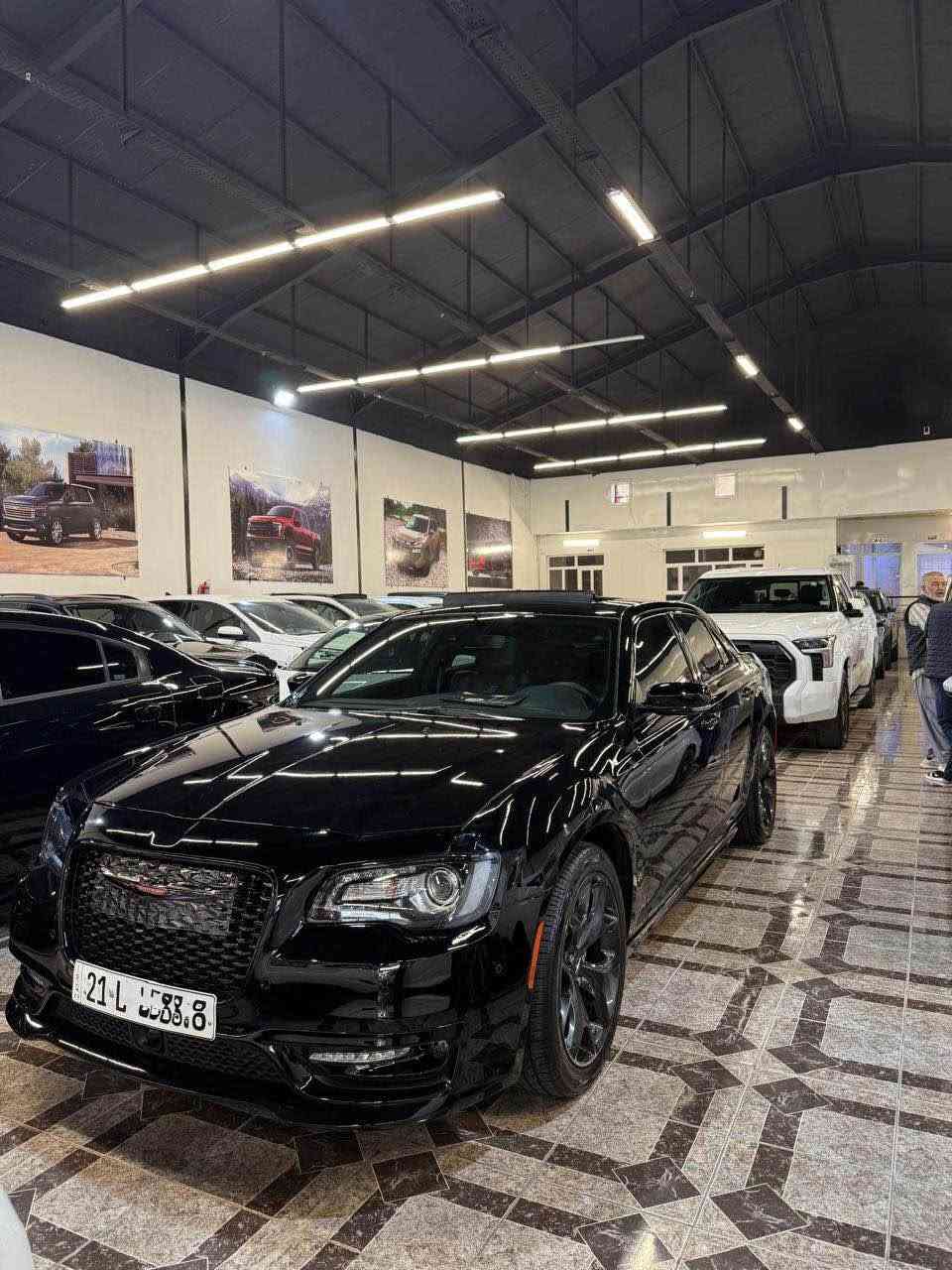🚘 للبيع | كرايسلر “أوباما” موديل 2023 🚘

السلام عليكم ورحمة الله وبركاته،

فرصة مميزة لاقتناء سيارة نظيفة وبمواصفات عالية جدًا:

✅ كرايسلر أوباما 2023
✅ هارلم خليجي
✅ فول مواصفات – فئة S
✅ ماشية 40 ألف كم فقط.
✅ رقم سليمانية مع كوبون بنزين.

أبرز المواصفات:
🔹 سقف بانوراما.
🔹 رادار أمامي.
🔹 نظام صوت احترافي مع سماعات بالصندوق.
🔹 مرايا جانبية مع رادار.
🔹 تشغيل عن بُعد.
🔹 مقاعد جلد فاخرة بتطريز S.
🔹 تبريد وتدفئة للمقاعد الأمامية.
🔹 مقاعد حضن (رياضية).
🔹 شاشة كبيرة.
🔹 تحكمات كاملة بالمقود.
🔹 تدفئة للمقود.
🔹 شفتات تبديل سرعات (Paddle Shifters).
🔹 ناقل حركة (Gear Mouse).
🔹 تبريد مركزي.
🔹 إنارة زينون بيضاء.

حالة السيارة:
✔️ تعرضت لحادث داخل العراق.
✔️ تم تبديل البونيد والجاملغ بقطع بلدية أصلية.
✔️ بدون قطرة صبغ أو أي تعديل بارد.
✔️ بدون دواخل.
✔️ بدون فتح إيرباك 

📍 مكان السيارة: طوزخورماتو / كركوك.

📲 للاستفسار والتواصل عبر واتساب فقط:
*********** كركوك, العراق
