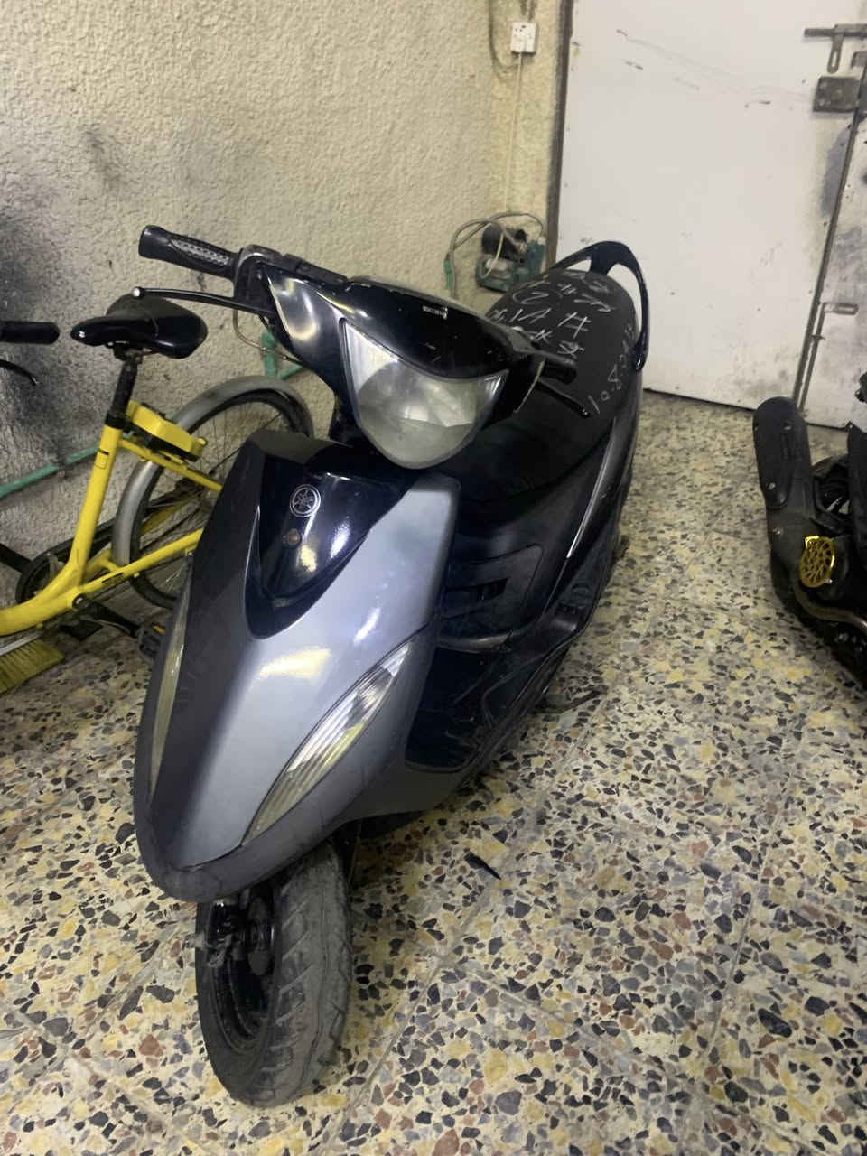 سلام عليكم  MAXعدله  ١٢٠ دراجه.  مكينه ٥٥بلاد. كفاله عامه. برغي. ما. مفتوح. بيه. كله. شغاله. سلف. هندر. كهربايات.   برغي. ما. بيه. نقص.  البيع. سعر ٧٥٠. العنوان. بغداد حي العامل ***********
