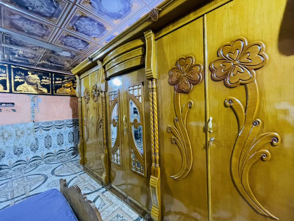 غرفه عراقيه تسكام صاج نظيفه كلش البيع سعر 900 رجآ مو شراي لايتصل ***********
