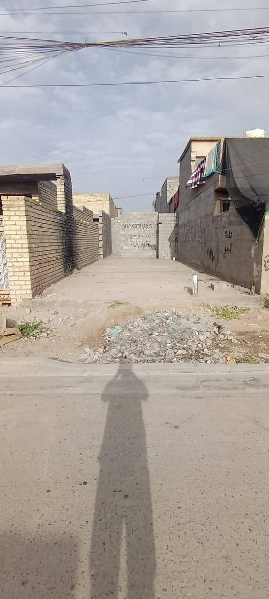 قطعة أرض زراعي ١٠٠ متر رفت ماء كهرباء مجاري تبليط العنوان نهاية الاربع شوارع الزعفرانيه فرع ١١ السعر ٥٧ وبيه مجال
***********
