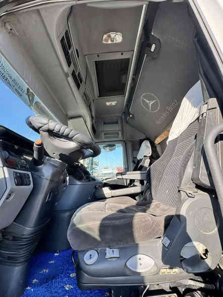 اكتروز حاجب

بس راس فصل وربط

موديل 2011

حجم 1844

فول فول مواصفات 

سعر390$ او بيها مجال

للاستفسار 
***********
***********
