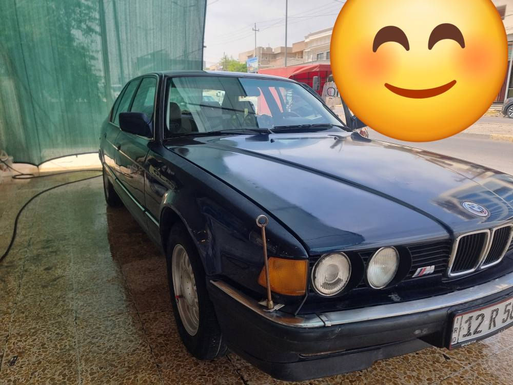 بي ام ٧٣٥ 
رقم نينوى دولي 
هزة جديد
تبريد شغال 
كير مكينه شرط
صبغ عام جماليه
كير اوتماتيك
اكتب (تم او علق يصلك سعر على خاص )

​بی ئێم دەبلیو  (BMW 735)
رەقم مووسڵ نێودەوڵەتی.
​هەزە تازەیە.
تەبرید کار دەکات و بێ کێشەیە.
​گێڕ و مەکینە بە شەرت
​بۆیاخ گشتی بۆ جوانی
​ گێڕ ئۆتۆماتیک. موصل, نينوى


**إذا كنت صاحب هذا الإعلان وتريد حذفه لأي سبب، رجاءا أرسل رسالة إلى الدعم الفني**
