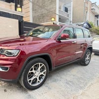 للبيع جيب لمتدد ابلاص يعني فول 1على 1 المواصفات  بنراما كراسي جلد كهرب...