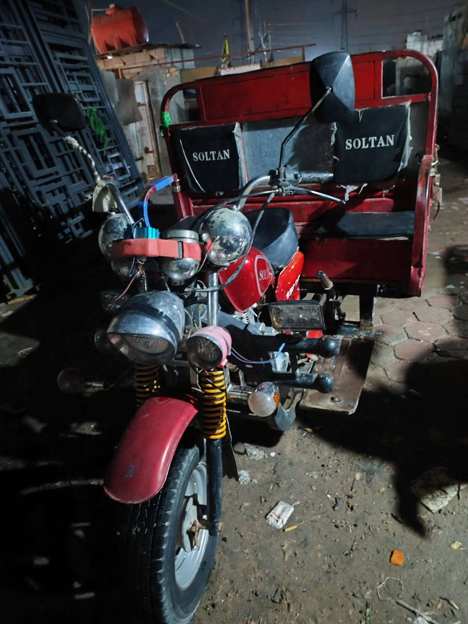 سلام عليكم ستوته للبيع صلطان موديل 18 اوراق اصوليه السعر 1750شراي يتصل ***********
