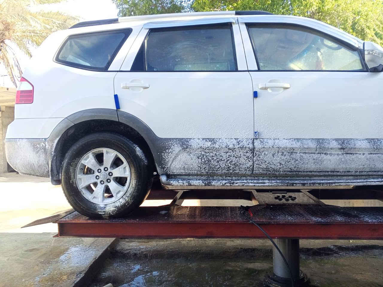 السلام عليكم   بيع كيا مهافي بغداد بسمي 2012فول عده البصمه ميكانيك مكفول صبغ نص جاملغ فقط السعر 150وبيها مجال للستفسار ***********
***********
