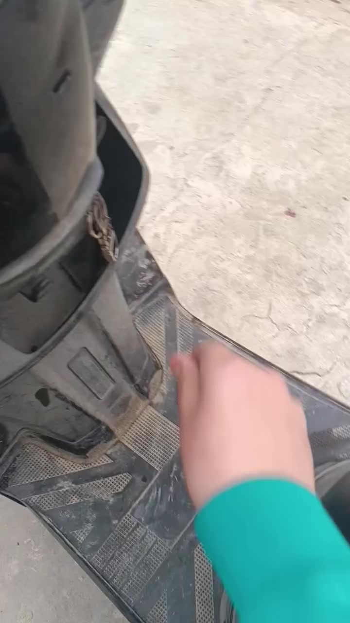 السلام عليكم بوليس للبيع السعر 600وبي مجال تواصل على هاذا الرقم ***********  او خاص مازنجر كامل مواصفات الهندر شغال الاشاير شغالات والاضويه شغالات الاماميه عالي وناصي مكاني ديالى بعقوبه الهويدر 🤍
