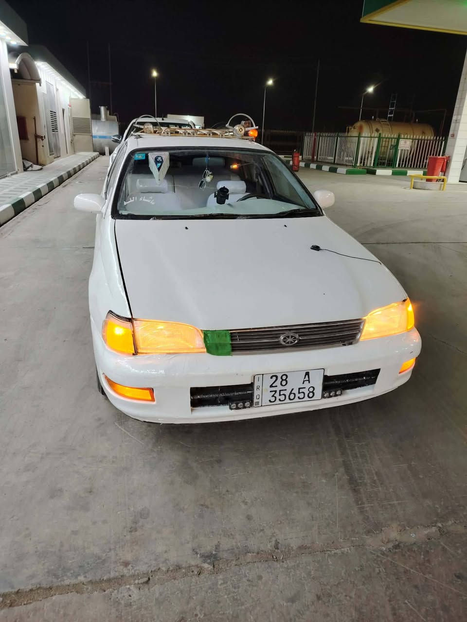 السلام عليكم كرونه لبيع موديل ٩٣ مكينة جديدة كير جديد تخم تاير جديد تبريد جديد حدادي جديد مصبوغة جمالية مكان السيارة كوفة عباسية السعر ٥٢ الرقم ***********
