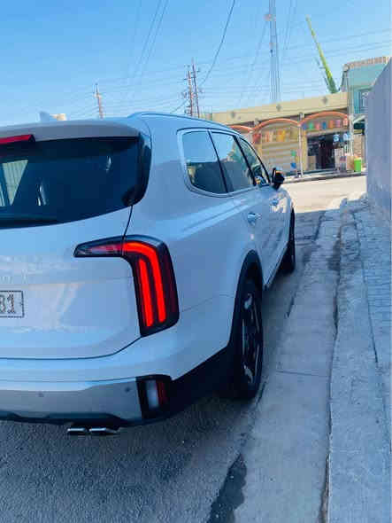 السلام عليكم كيا تيلورايد 2023 وارد امريكي 

Kia Telluride EX 2023  3.8L

رقم بغداد بأسمي

المسافه المقطوعه : 60 الف كيلومتر  
          حجم المكينه : 3800    6 سلندر
           حالة الايرباك : دشبول + دركه
الضرر : جاملغ وبنيد بدون لغد بدون شاصي رقم الشاصي بالمنشور

جاملغ مبدل اصلي نفس اللون فقط البنيد صبغ
   
الموصفات 
1. تشغيل عن بعد 
2.تحكم تبريد منفصل.
3.لايتات لد
4. بصمه وفتحه
5. كشنات جلد تدفئه وتبريد
6. سايد بريك بصمه 
7. رادار امامي+خلفي
8. رادارات جانبيه
9. تو ويل 
10. اوتو ستوب
11. حساسات خلفيه
12.اتو هولد 
13. اشاير بالمري 
14.بكلايت لد
15.وضعيات قيادة عدد 5
16. فتحه
17. هيترات بالكشنات
18.تحديد مسار
19.عدد الصفوف3
20.كشنات منفصل vip
 

السعر : 268 وبيها مجال 
مكاني بغداد  
للاستفسار: *********** بغداد
