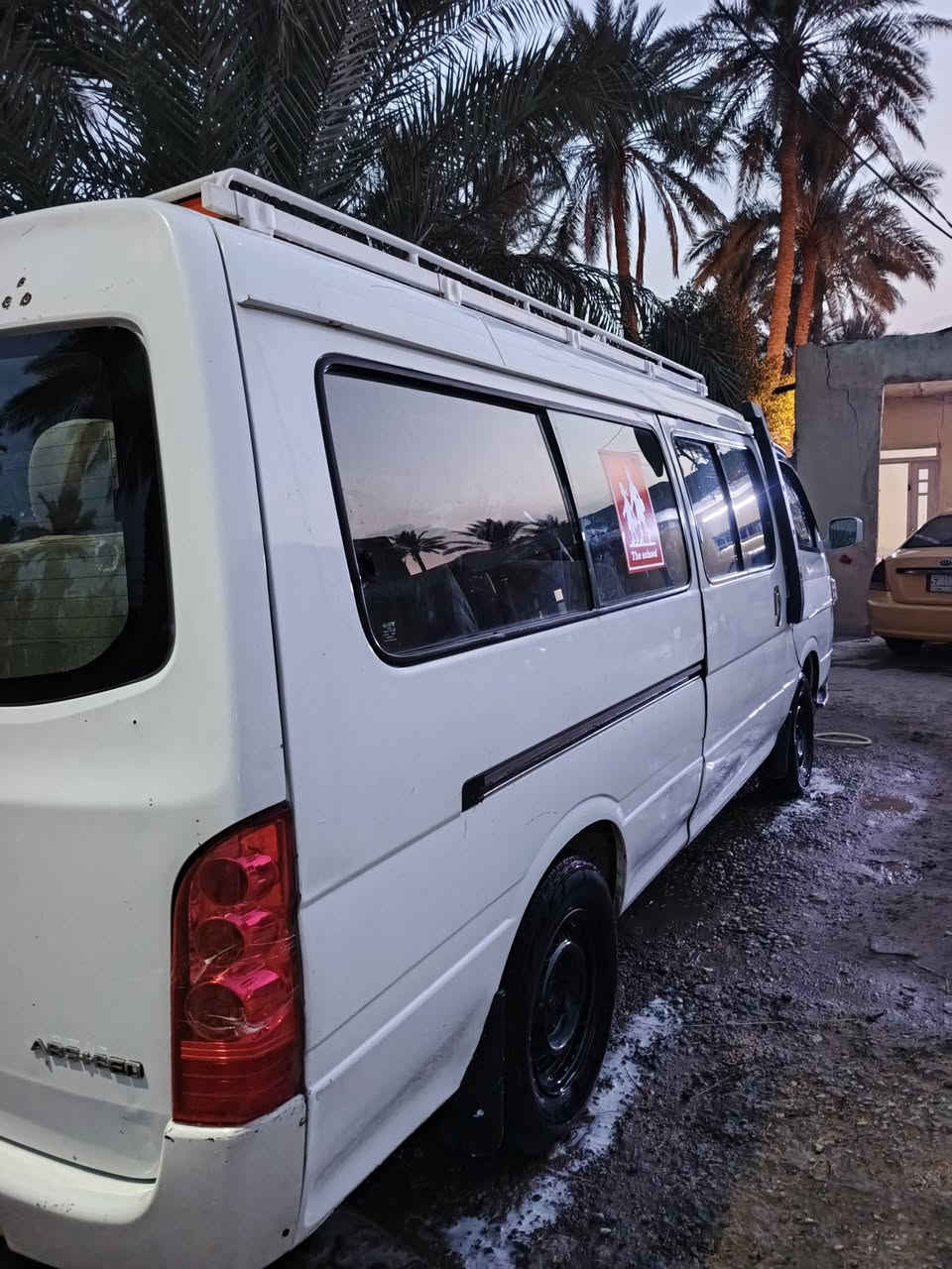 السلام عليكم جنبي حره للبيع مديل ١٤
مكلف مكلف مكلف بل نشر اي ستفسار اتصل وبيك خير ودلل
رقم بابل مصفره هيئه ومرور سنويه جديده ل٢٨ مداور مباشر 
جاهزه من كلشي بيه مكانات صبغ  السعر ٧٢ وبيه مجال مكاني طويريج  ***********
