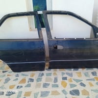 بوب سيفيا للبيع جهة اليمنى السعر ١٠٠ الف وبيها مجال الاتصال  077120122...