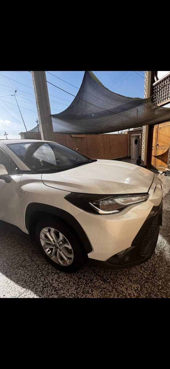 السلام عليكم تيوتا فورنتلاندر موديل 25 للبيع
سيارة نص فول 
ممشاها 9 الاف كيلو
سيارة بحالة الوكالة ونظافتها مثل متشوفون بالصور
للتواصل***********
